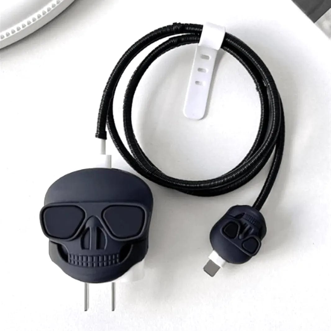 ktusu Generic Cases & Covers 3D Silicone Cover with Spiral for Apple Adapter 18-20W Halloween