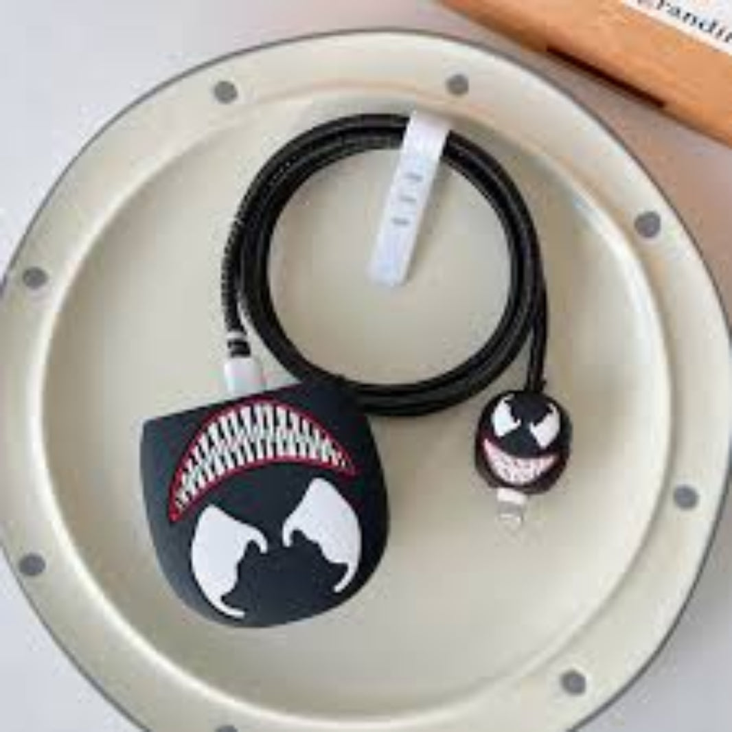 ktusu Generic Cases & Covers 3D Silicone Cover with Spiral for Apple Adapter 18-20W Venom