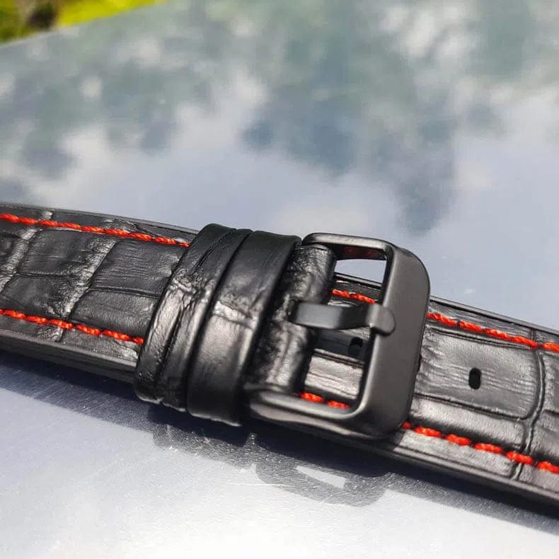 ktusu Generic Watch Bands Crocodile Leather Texture Red Thread Silicone Band for Apple Watch 42 | 44 | 45 | Ultra 49 | 46mm S10 Black