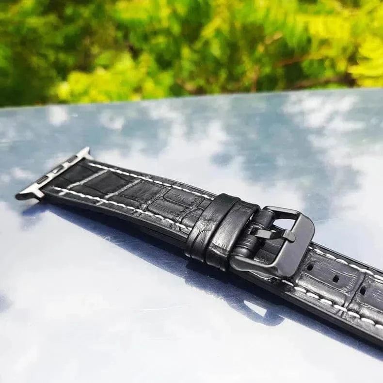 ktusu Generic Watch Bands Crocodile Leather Texture White Thread Silicone Band for Apple Watch 42 | 44 | 45 | Ultra 49 | 46mm S10