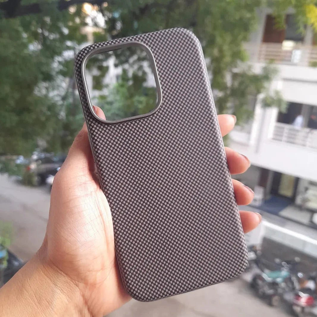 ktusu Generic Cases & Covers Lens Armor TPU Edge Checks Pattern Case for iPhone 16 Pro Max Desert Titanium