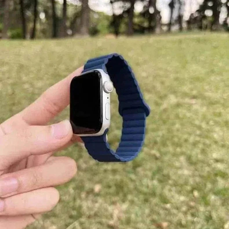 ktusu Generic Watch Bands Silicone Magnetic Band for Apple Watch 42 | 44 | 45 | Ultra 49 | 46mm S10 Blue