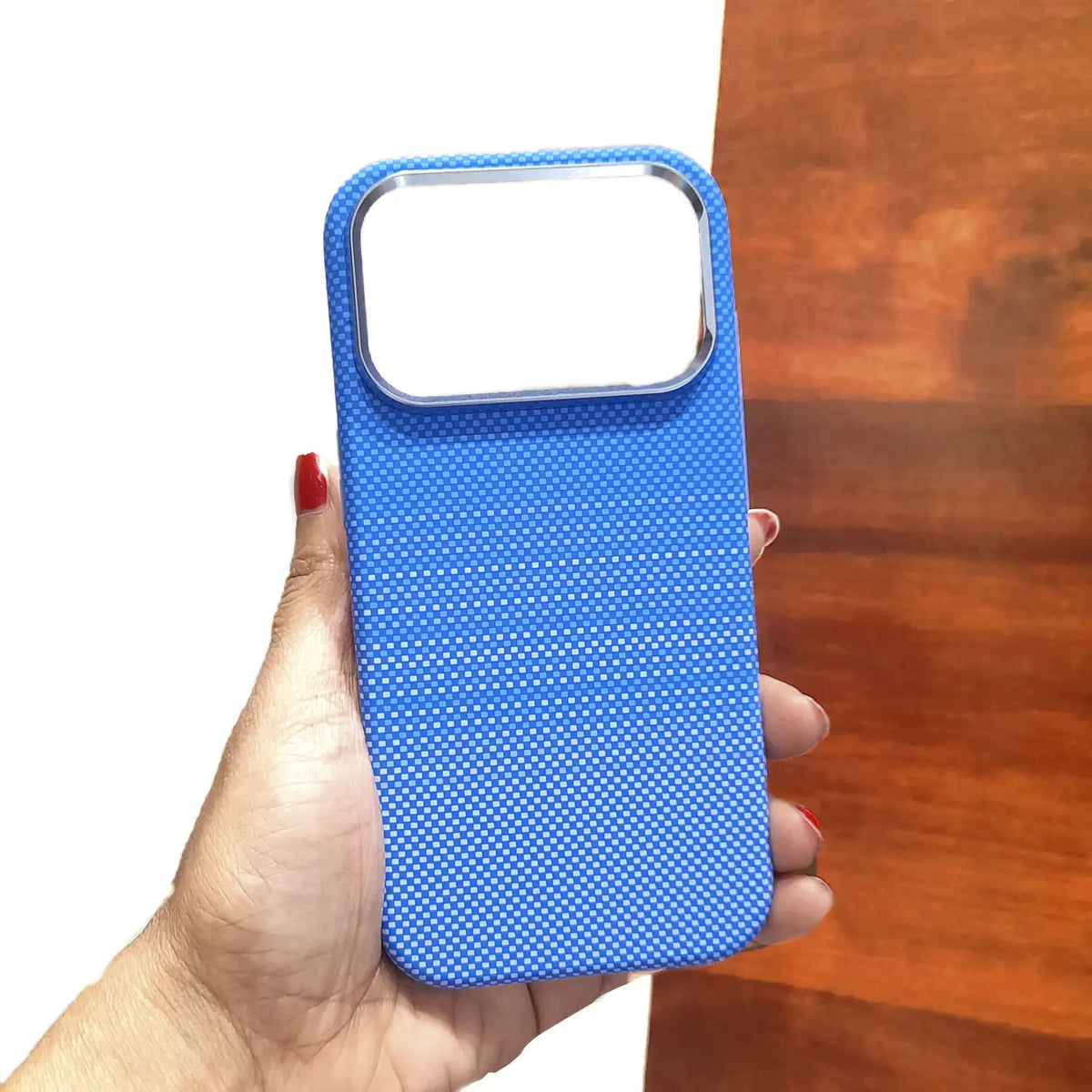 LUXO Ultra Hybrit Magfit Magnetic Metal Camera Frame Hard Case for iPhone 18 Pro