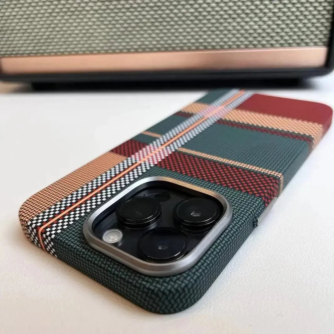 Aramid Fiber Magnetic Magsafe Slim Case for iPhone 16 Pro Max