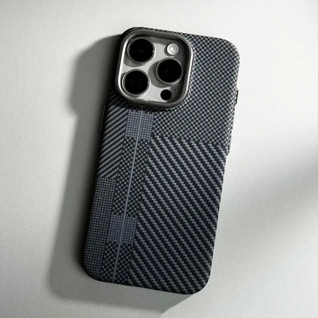 Aramid Fiber Magnetic Magsafe Slim Case for iPhone 16 Pro Max