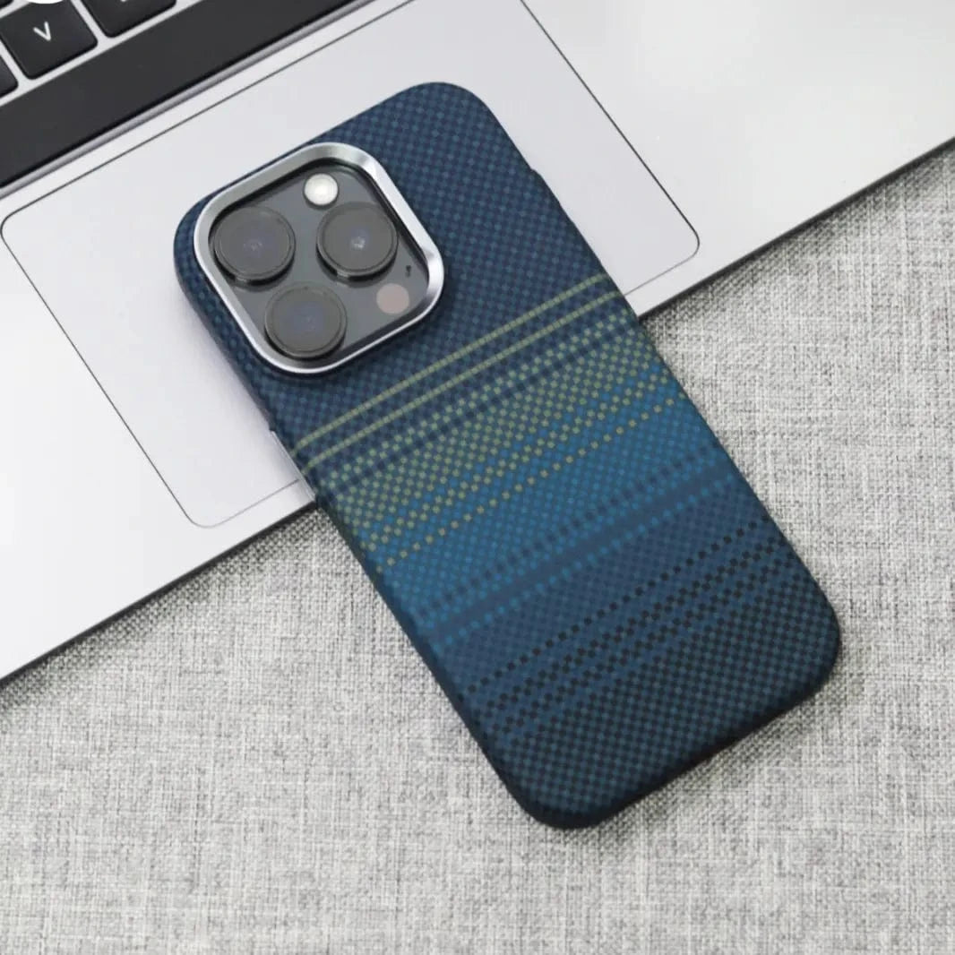 Aramid Fiber Magnetic Magsafe Slim Case for iPhone 16 Pro Max