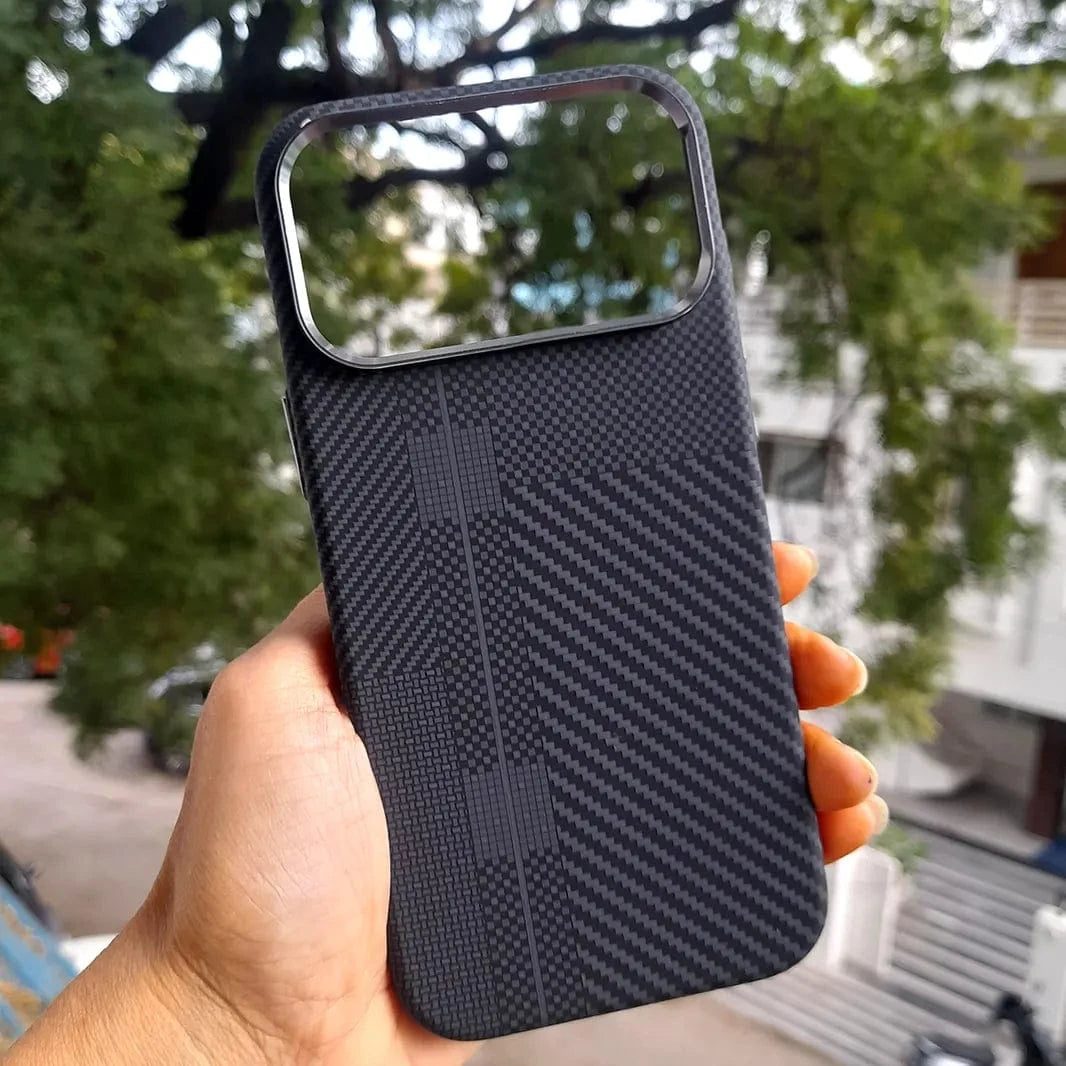 ktusu Generic Cases & Covers Aramid Fiber Magnetic Magsafe Slim Case for iPhone 17 Pro Max Abstract Carbon Fiber Black