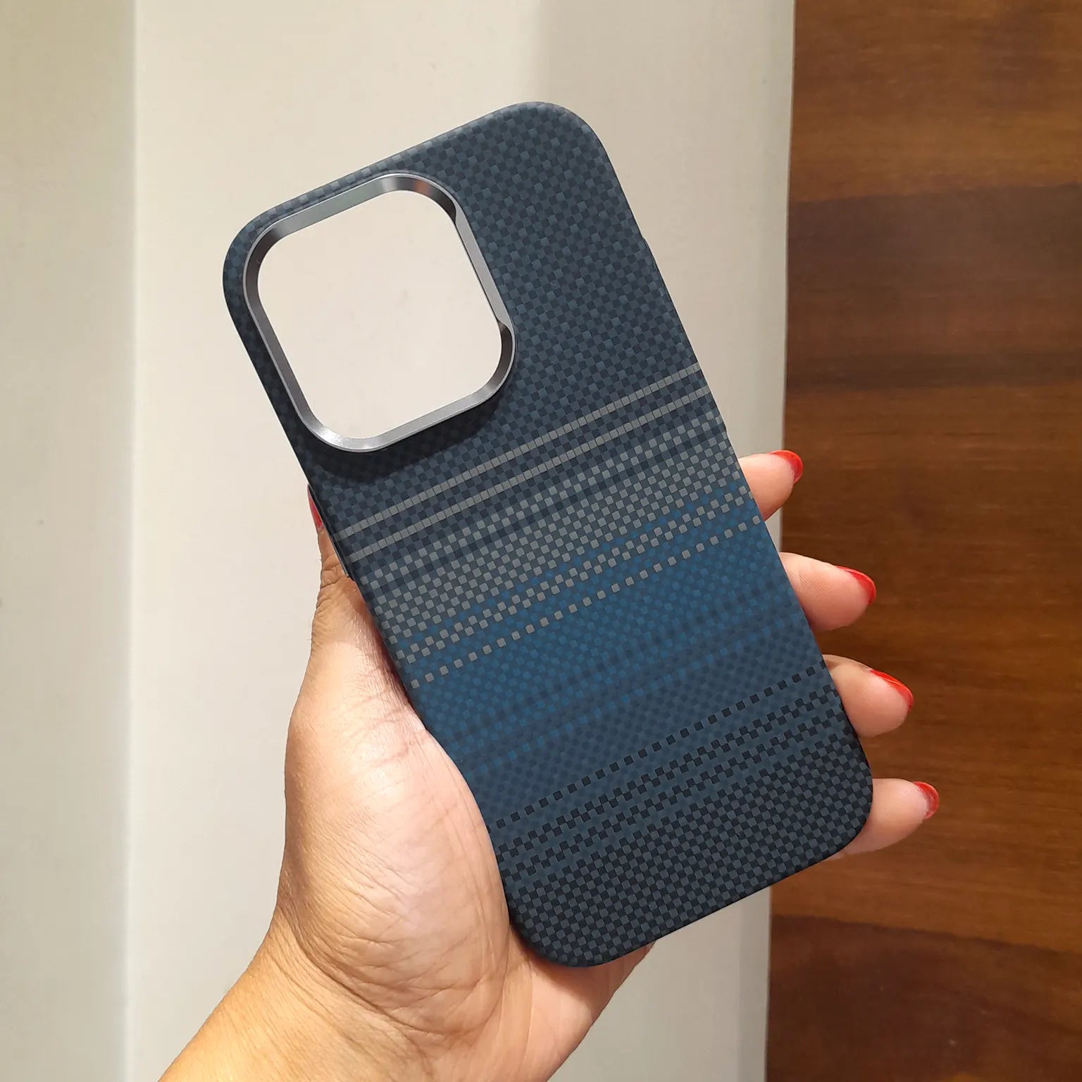Aramid Texture Magnetic Magsafe Slim Case for iPhone 16