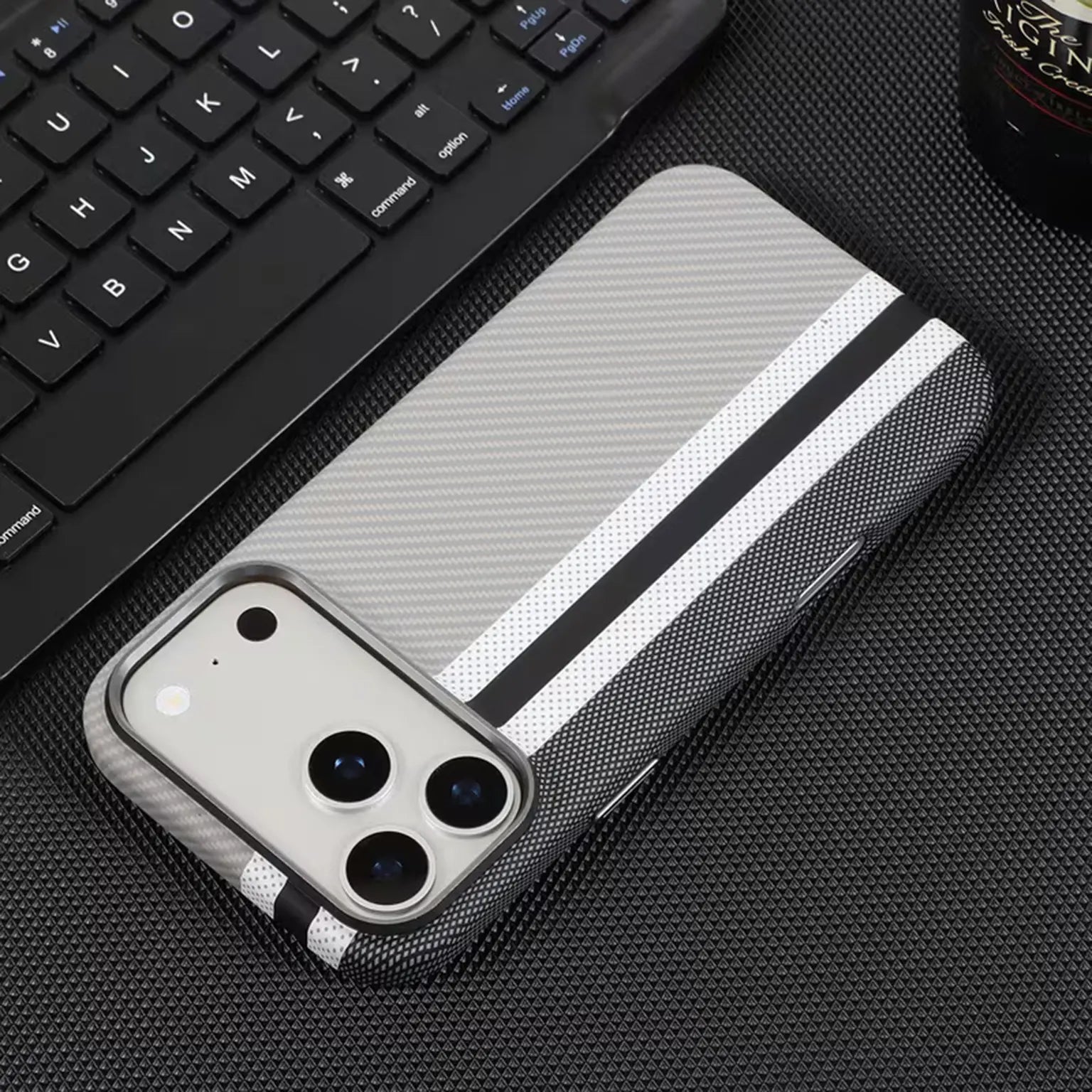 Aramid Texture Magnetic Magsafe Slim Case for iPhone 17 Pro