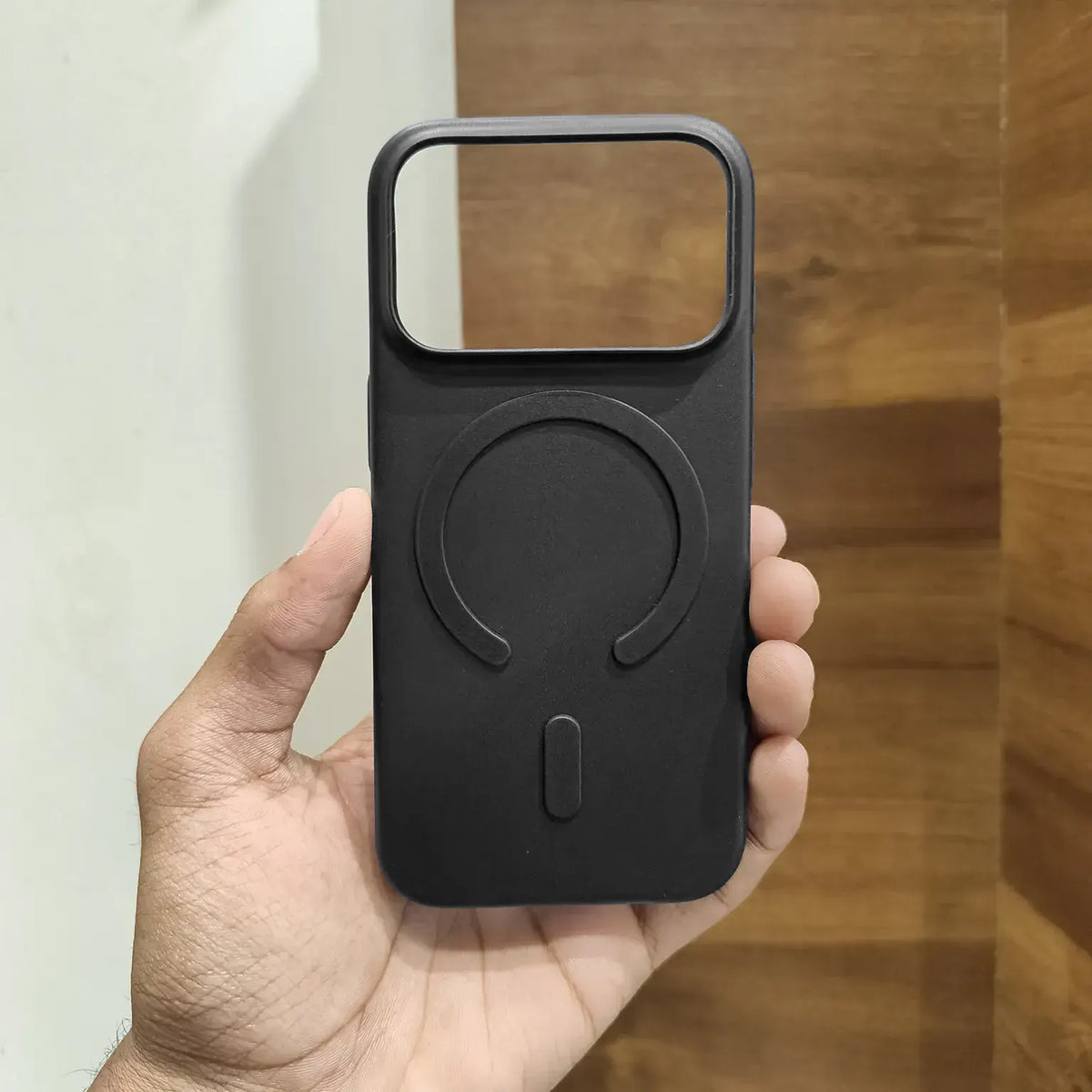 Magnetic Magsafe Frosted Slim Matte Paper Case for iPhone 17 Pro Max Black KTSUUWHG2 8909388173905