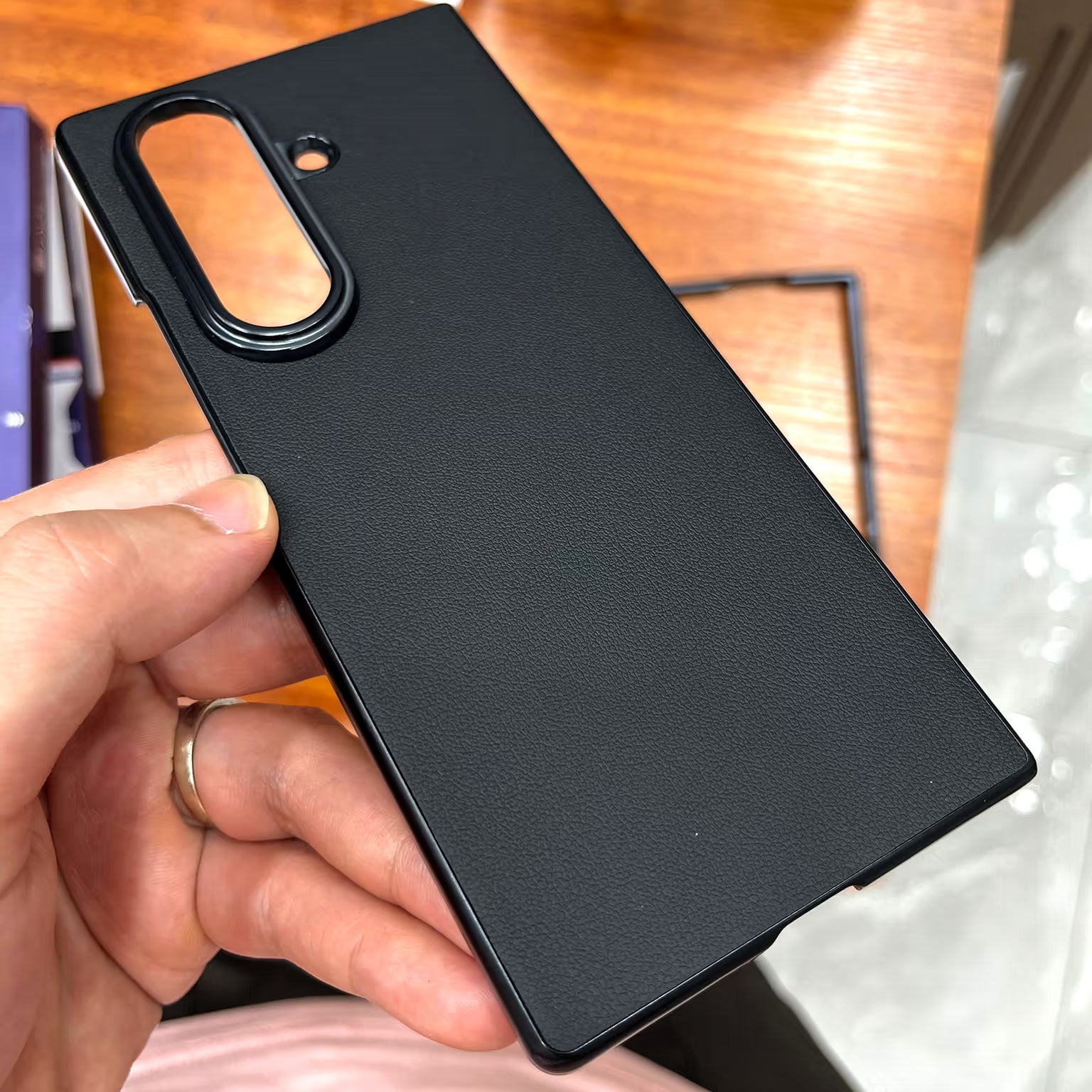 Electroplated Leather Texture Hard Back Case with Hinge Protection for Samsung Z Fold7