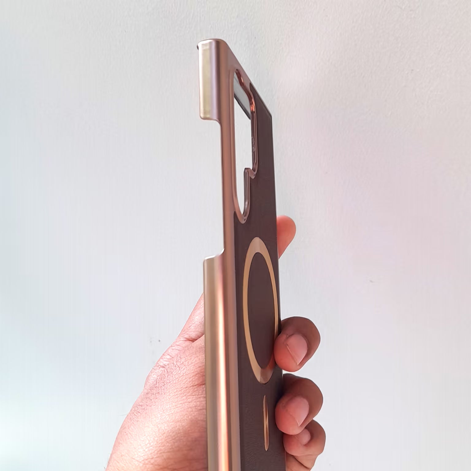 Electroplated Leather Texture Magnetic Charging Compatible Case for Samsung S25