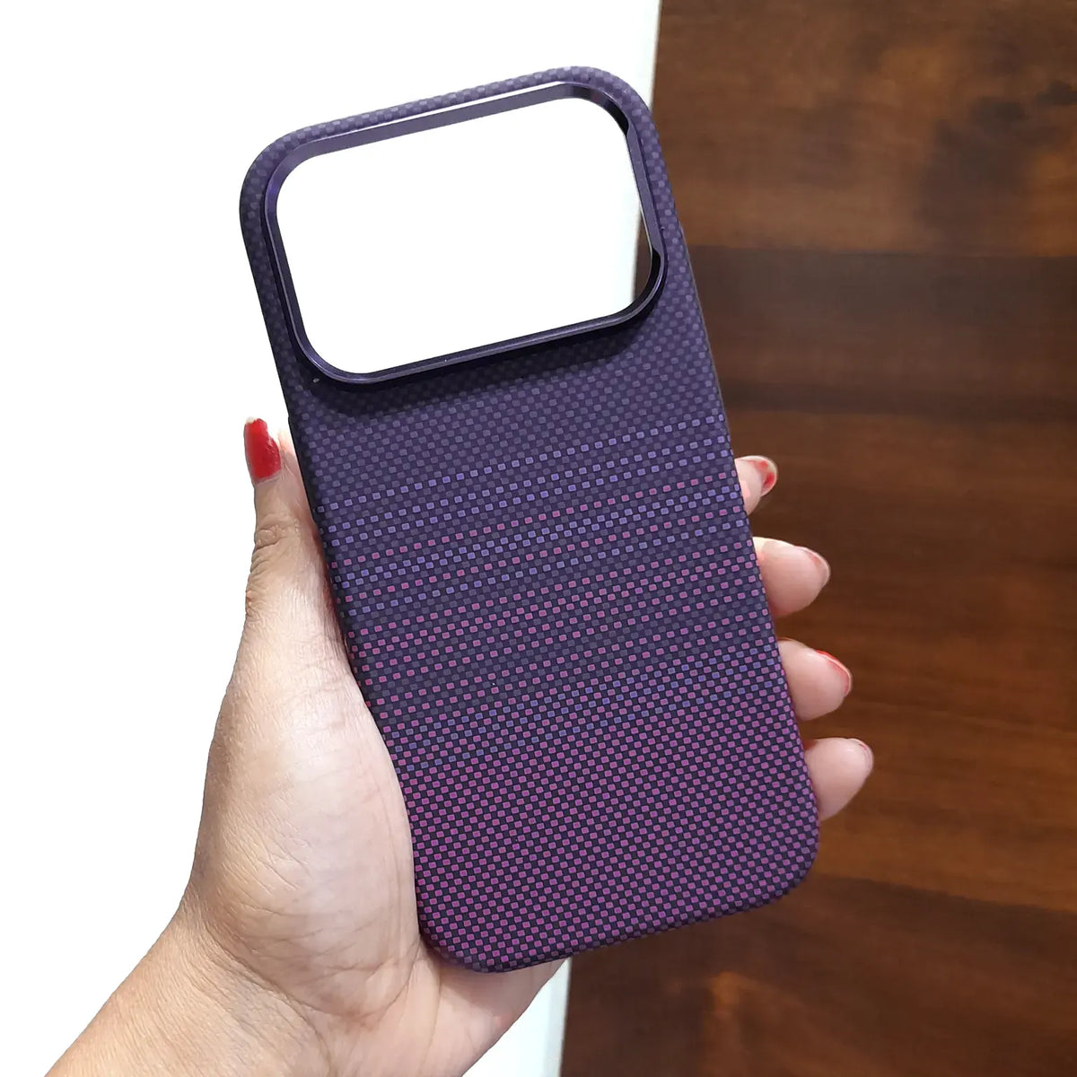LUXO Ultra Hybrit Magfit Magnetic Metal Camera Frame Hard Case for iPhone 18 Pro