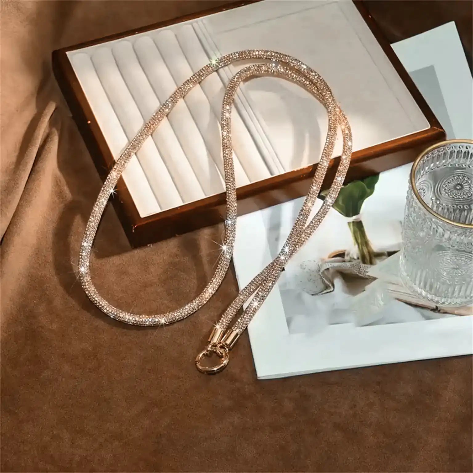 Full Diamond Bling Crossbody Long Strap for The Neck And Shoulder Mobile Phone Lanyard