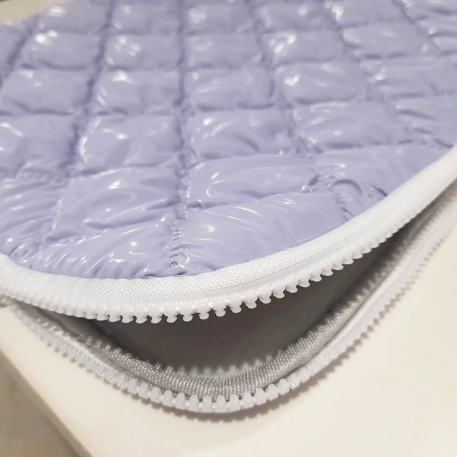 Checkered Puffy Soft Leather Zipper Laptop Sleeve & Handbag