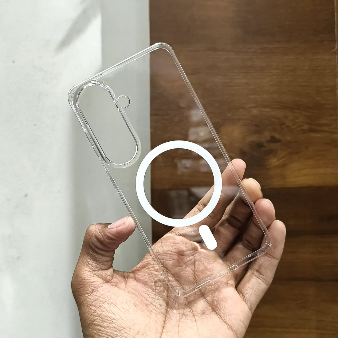 Cases & Covers Ultra Slim Thin Crystal Clear Hard Case with MagSafe for Samsung S24 FE