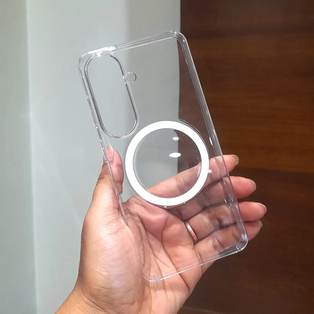 Cases & Covers Crystal Clear Hard MagSafe Case for Samsung S26