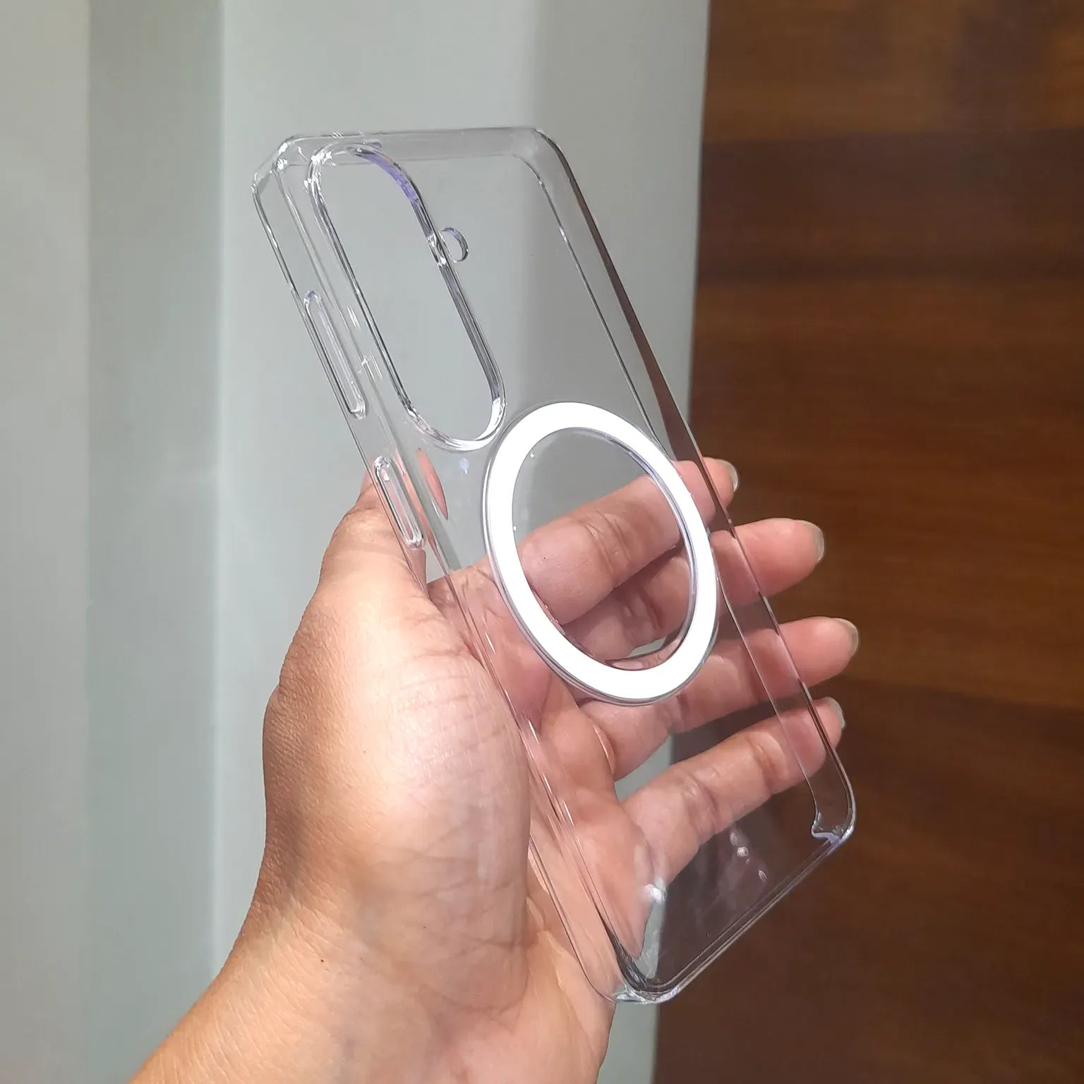 Cases & Covers Crystal Clear Hard MagSafe Case for Samsung S26