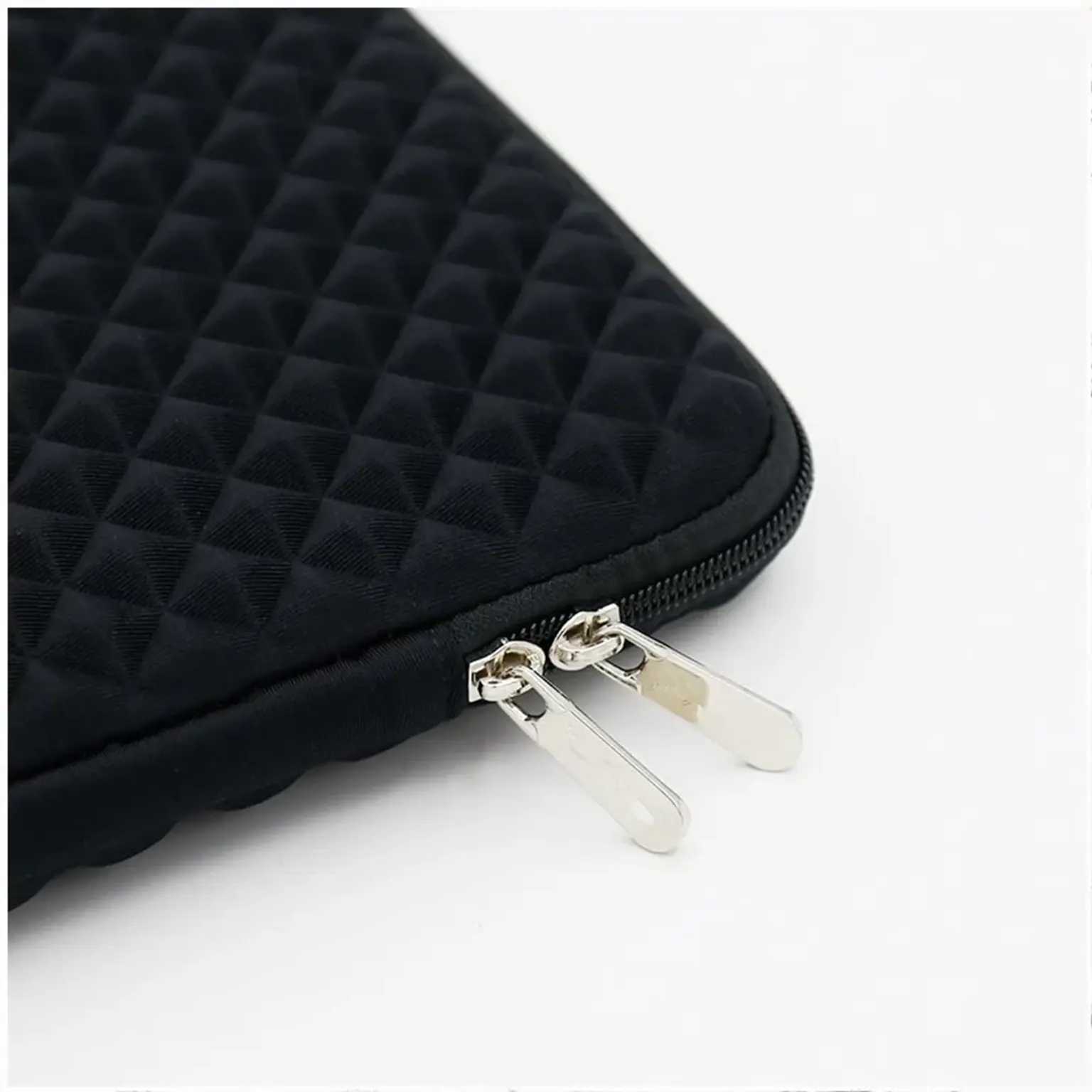 Diamond Neoprene Padded Fluffy Zipper Laptop Sleeve Bag