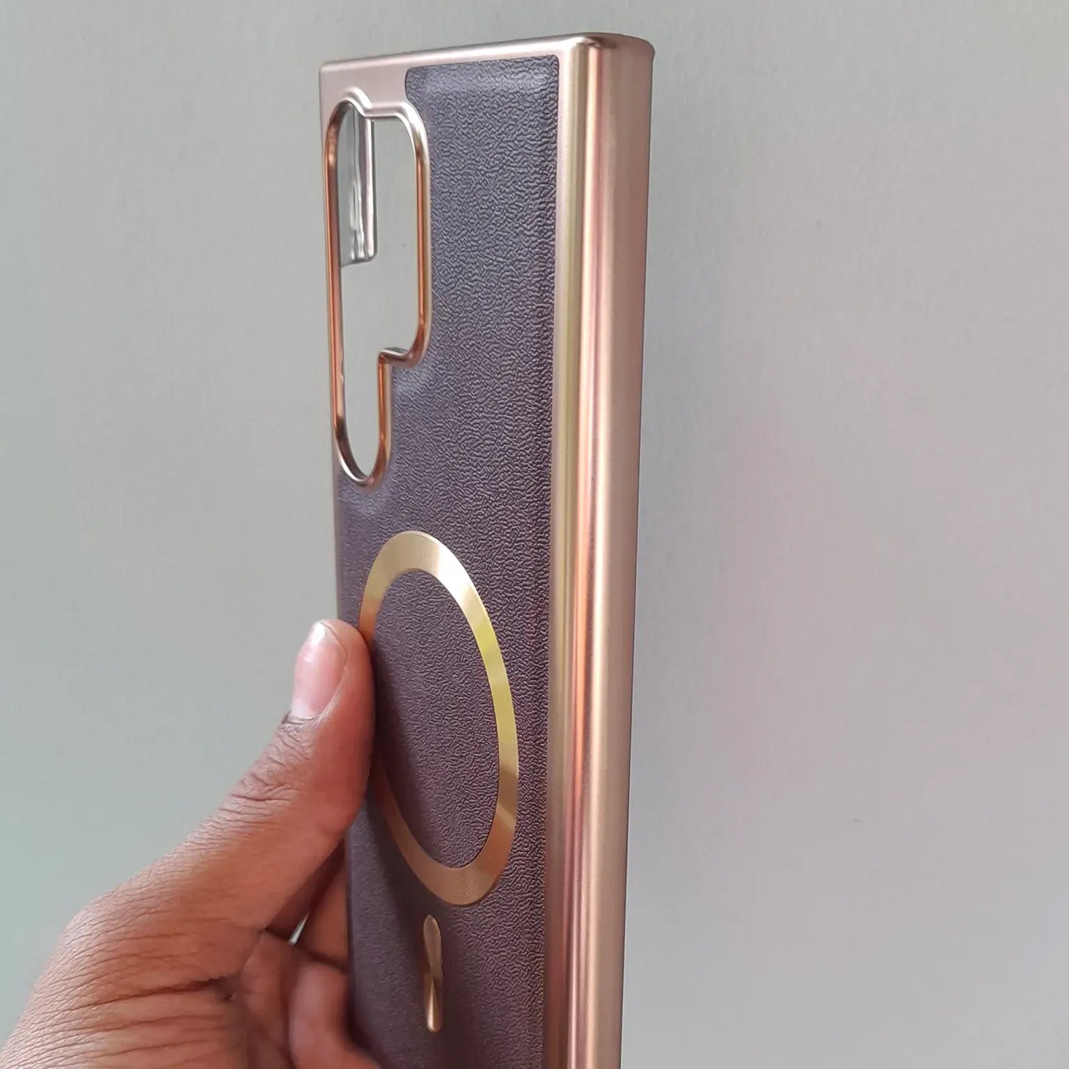 Cases & Covers Electroplated Leather Texture Magnetic Charging Compatible Case for Samsung S25 Ultra