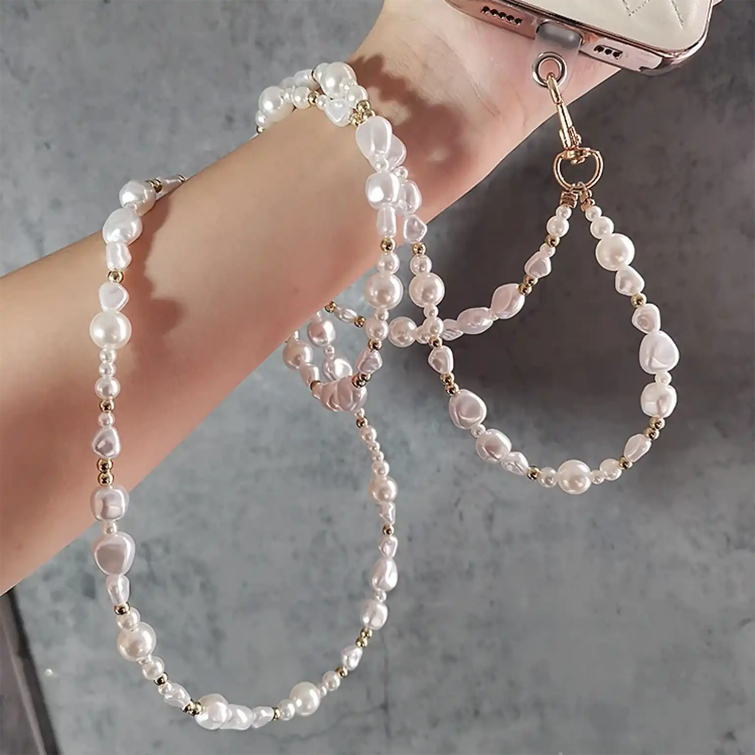 Universal Sling Pearl Crossbody Long Strap for The Neck And Shoulder Phone Lanyard with Transparent Card Holder