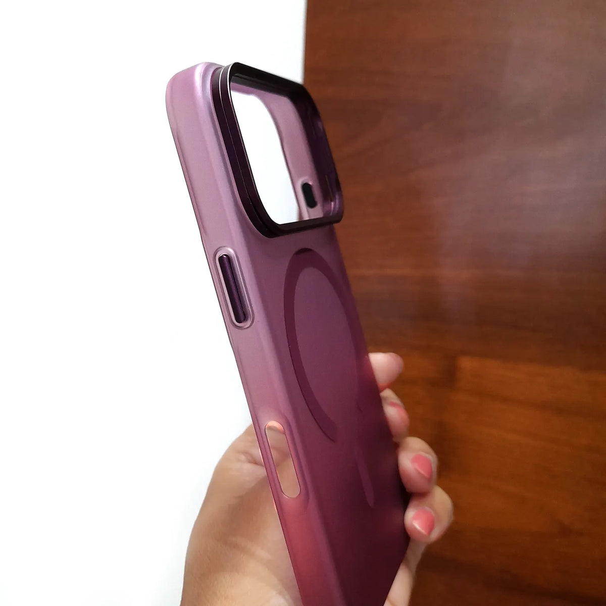 Frosted Matte Ultra-Thin Slim Metal Camera Kickstand Magsafe Case for iPhone 18 Pro Max