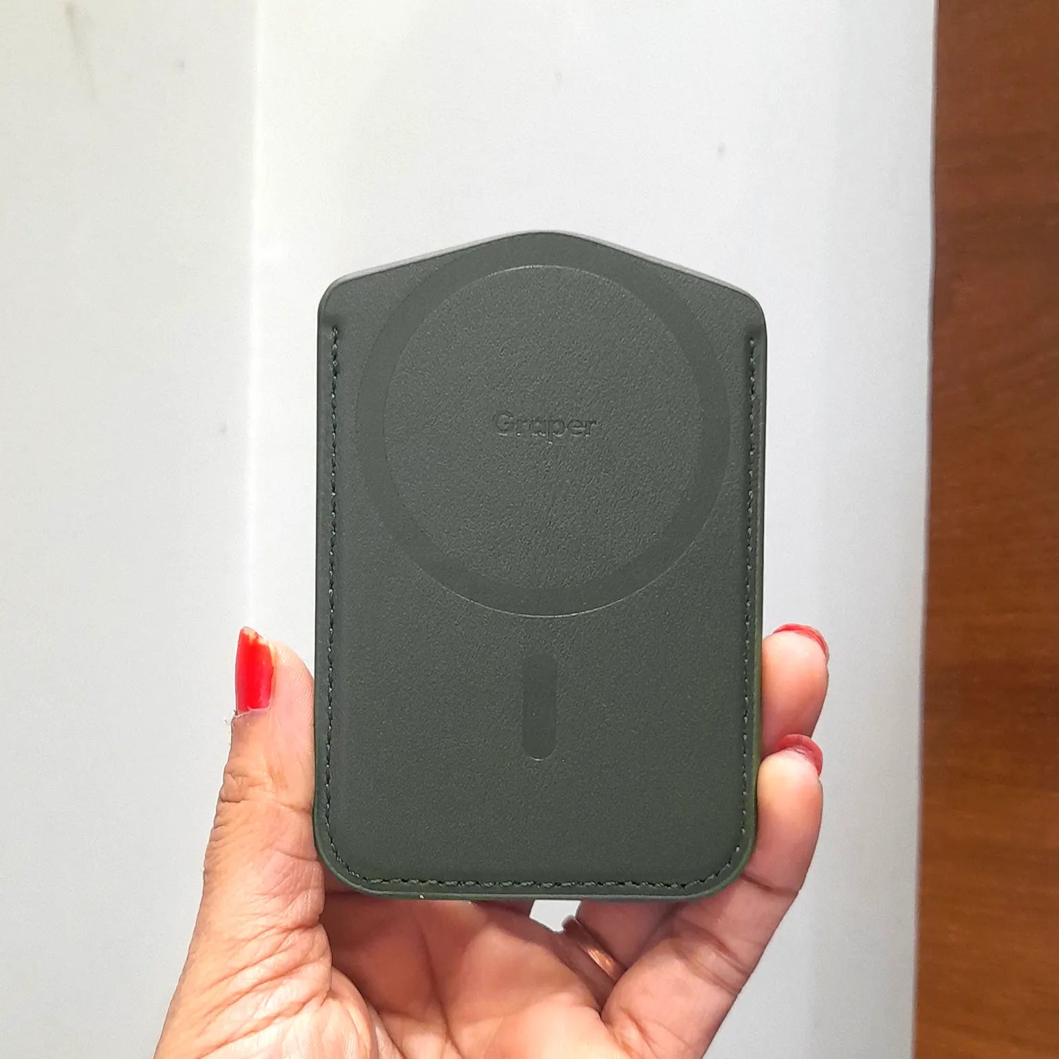 Graper Magnetic Card Holder Leather Pickup Bag Wallet for iPhone