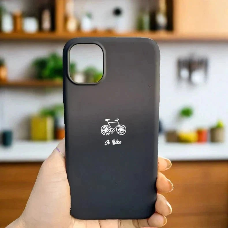 4 Cut Soft Touch Coating Matte Hard Case for iPhone 14 Plus iPhone 14 Plus / Black 2 - Ktusu