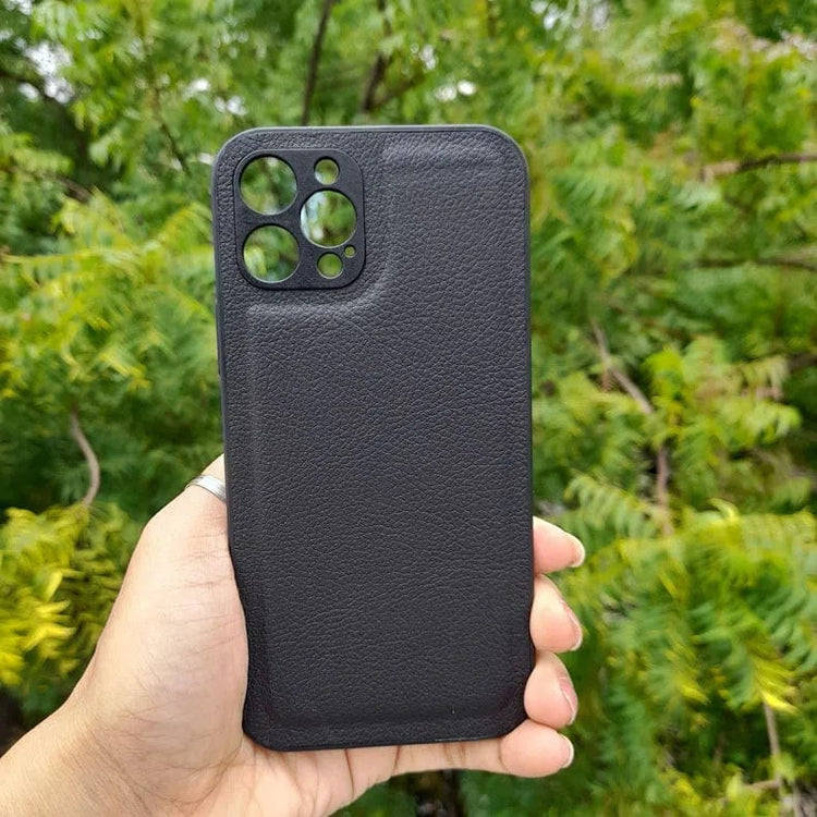 Pebble PU Leather Hard Case for iPhone 12 iPhone 12 / Khaki - Ktusu