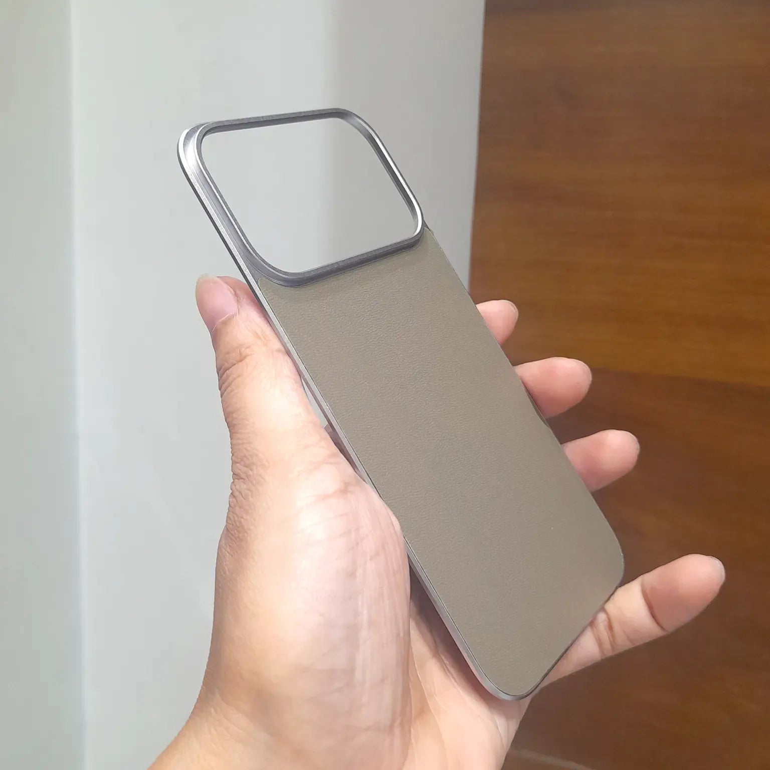 Cases & Covers Leather Texture Frameless Magnetic MagSafe Back Panel case for iPhone 17 Pro Max