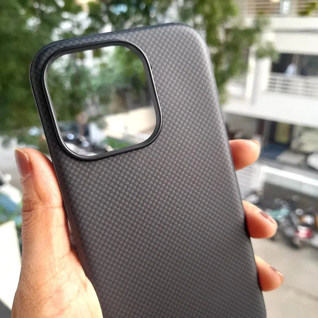ktusu Generic Cases & Covers Lens Armor TPU Edge Checks Pattern Case for iPhone 16 Pro Max Black