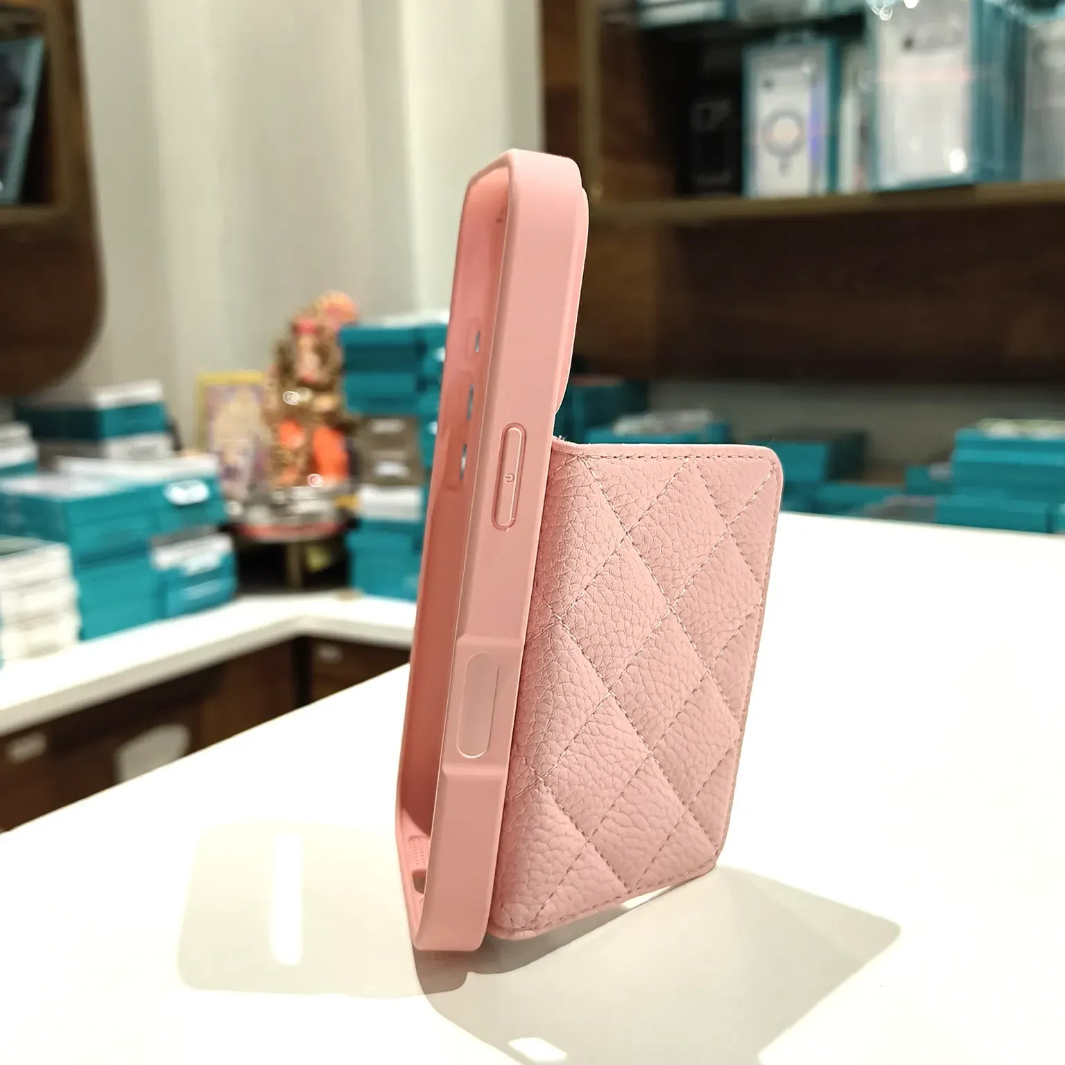 Cases & Covers Luxury Crossbody Mirror Wallet Cards Solt Leather Case for iPhone 17 Pro Max