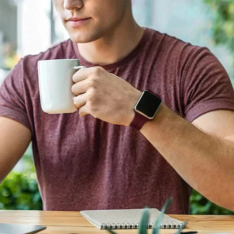 Magnetic D-Buckle Silicone Band for Apple Watch 38 | 40 | 41 | 42mm S10