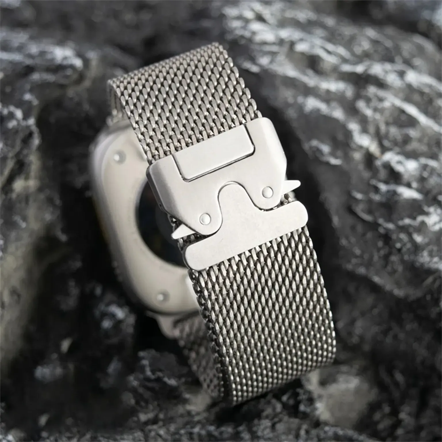 Watch Bands Milanese Magnetic Adjustable Band for Apple Watch 42 | 44 | 45 | Ultra 49 | 46mm S10 | 46mm S11