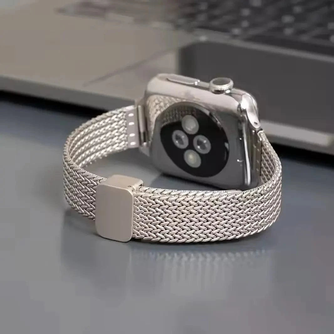 Milanese Magnetic Slim D-Buckle Band for Apple Watch 38 | 40 | 41 | 42mm S10