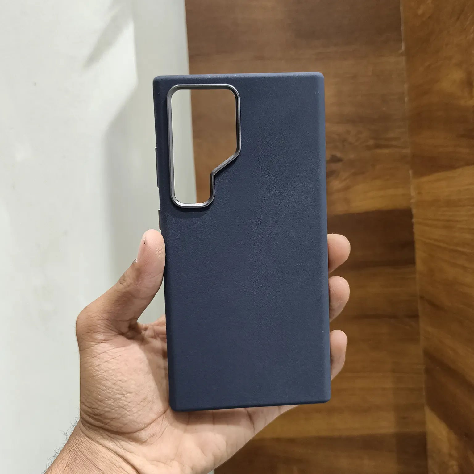 Cases & Covers PU Leather Texture Metal Button Magnetic Magsafe Case for Samsung S25 Ultra