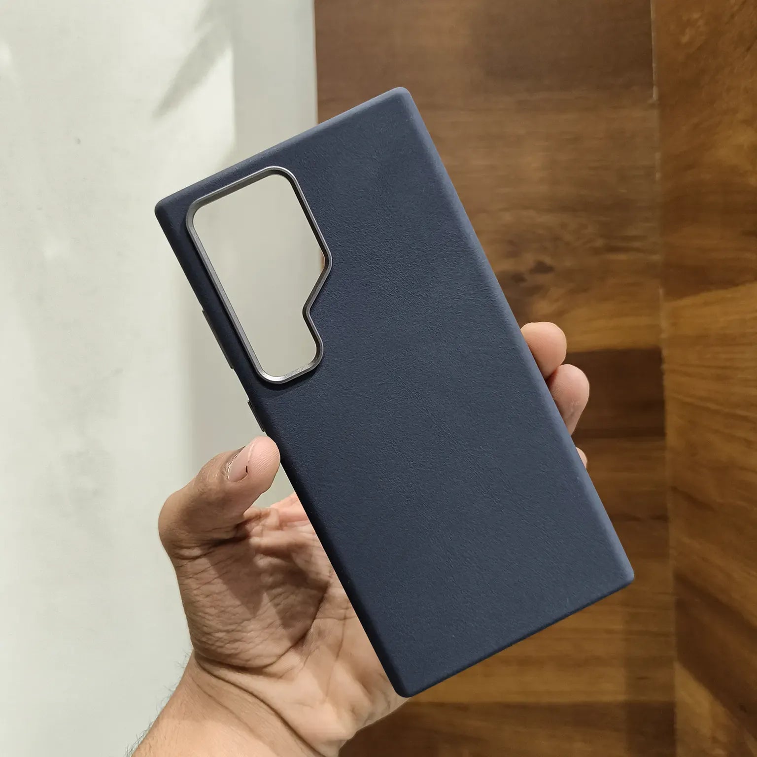 Cases & Covers PU Leather Texture Metal Button Magnetic Magsafe Case for Samsung S25 Ultra