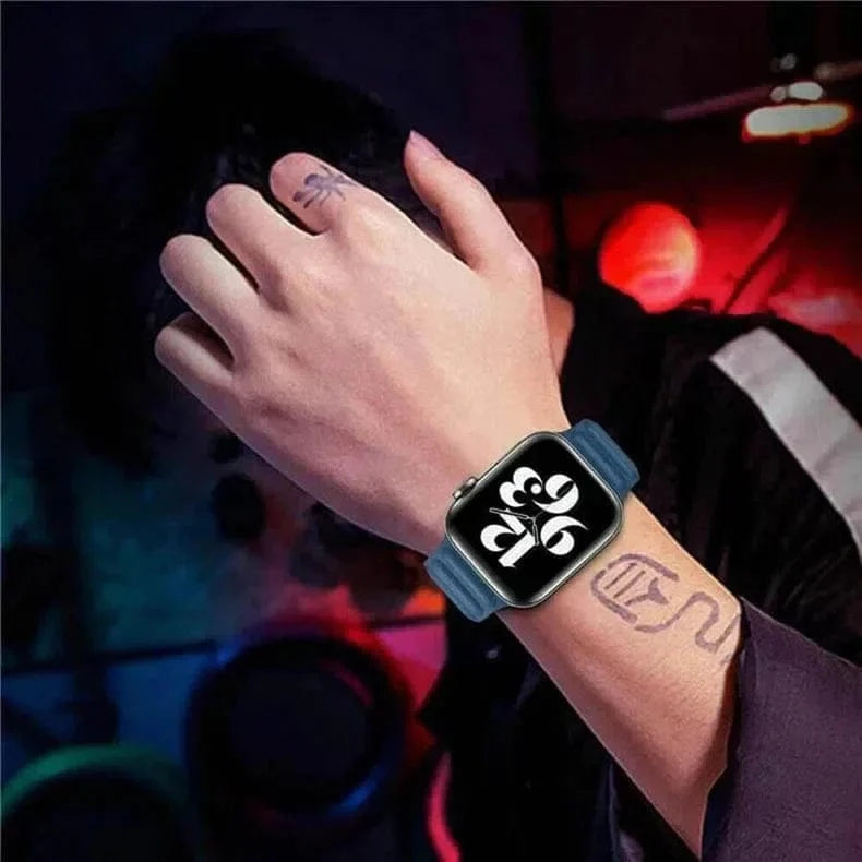 Silicone Soft Touch Magnetic Link Band for Apple Watch 38 | 40 | 41 | 42mm S10