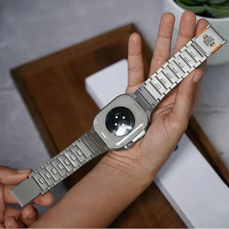 Stainless Steel Magnetic Closure Bracelet for Apple Watch 42 | 44 | 45 | Ultra 49 | 46mm S10 Watch Bands