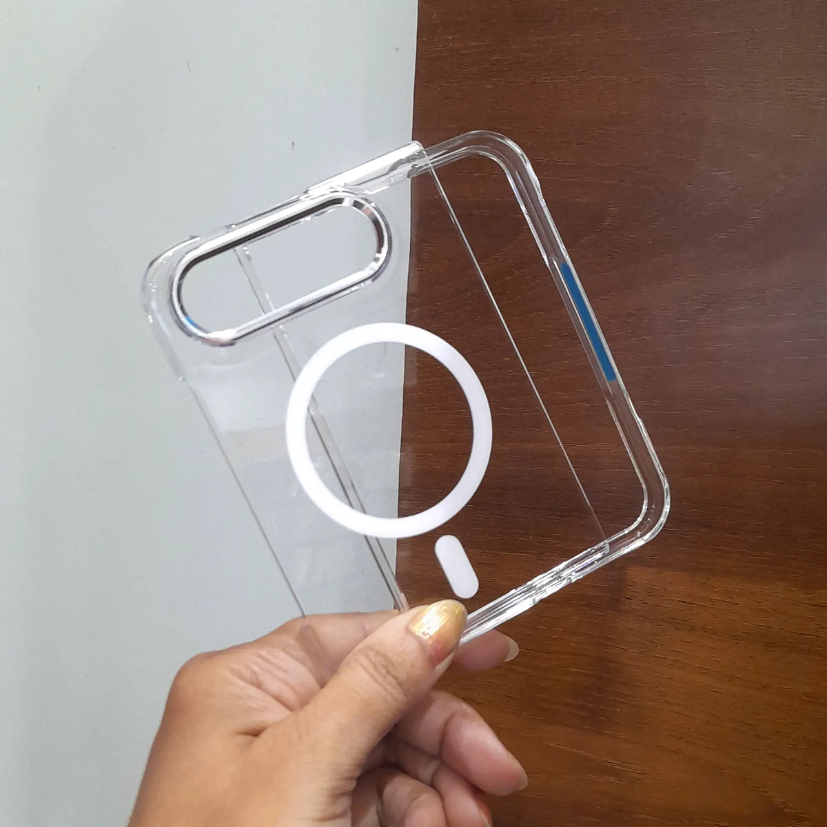 Metal Keys Magsafe Hard Back Soft Edge Case for iPhone Duo Star White KTSU9ALL2 8945921350471
