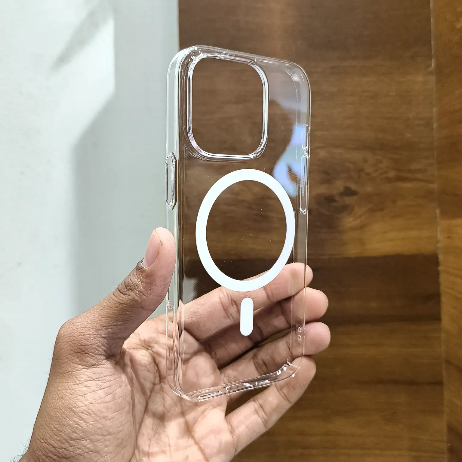 Cases & Covers Ultra Slim Thin Crystal Clear Hard Case with Magsafe for iPhone 16 Pro