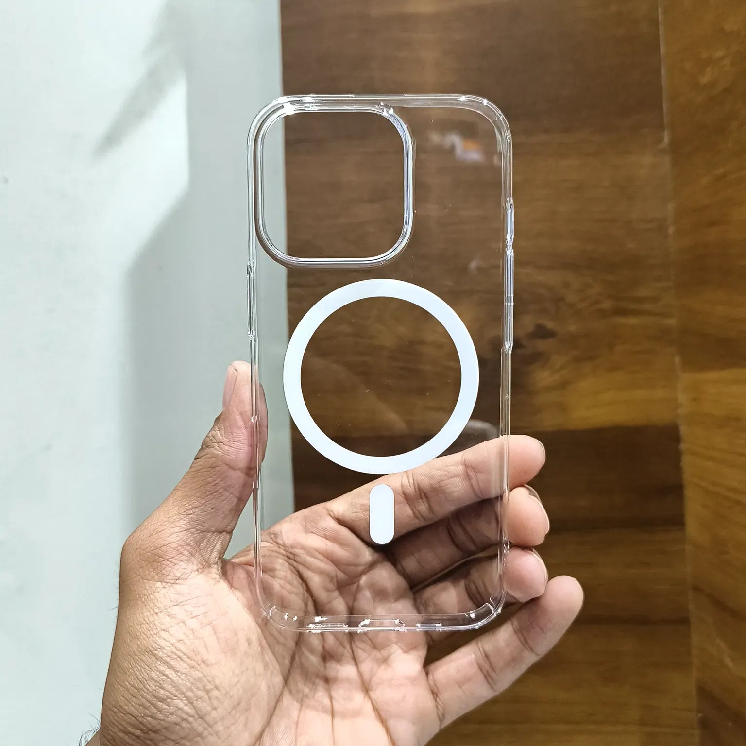 Cases & Covers Ultra Slim Thin Crystal Clear Hard Case with Magsafe for iPhone 16 Pro