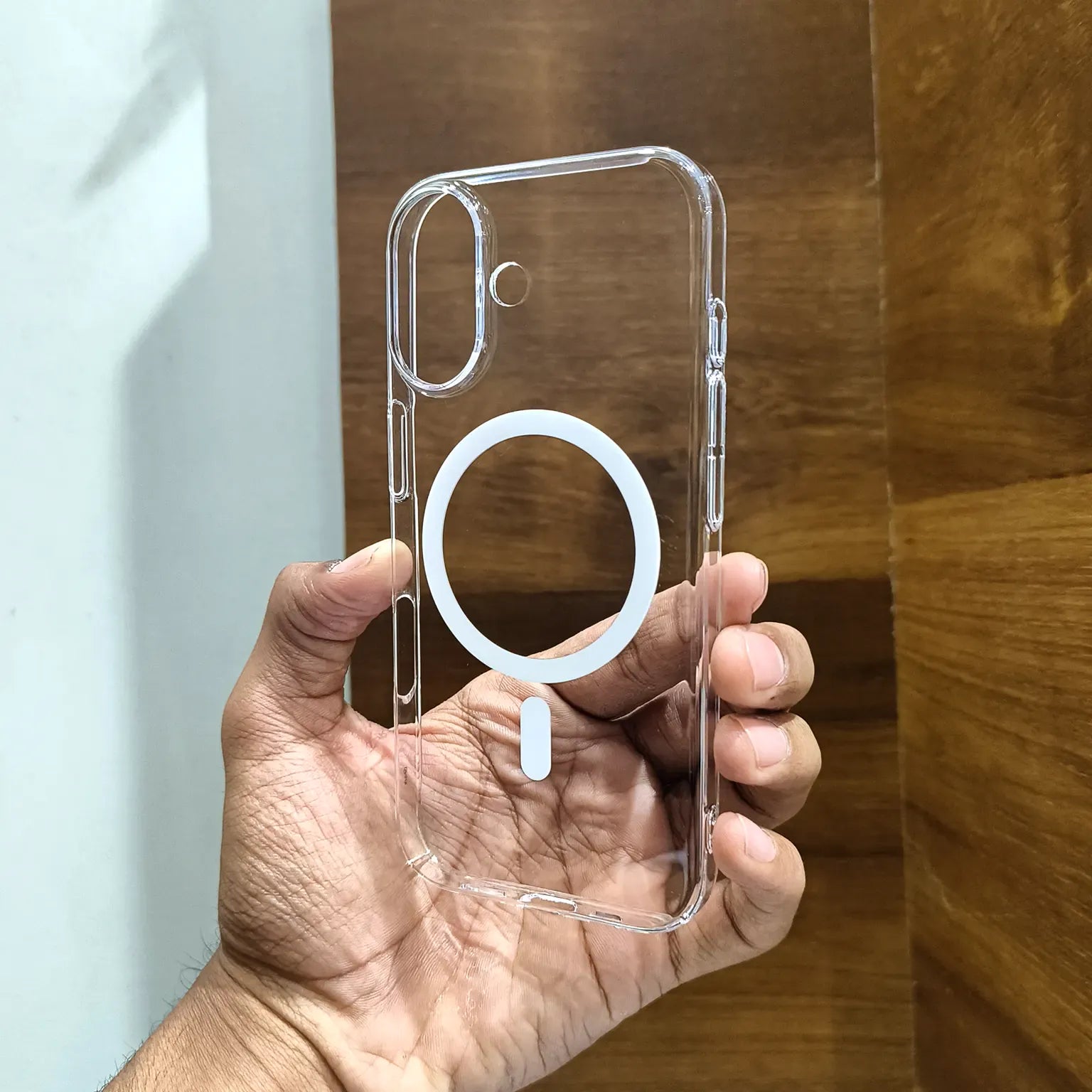 Cases & Covers Ultra Slim Thin Crystal Clear Hard Case with Magsafe for iPhone 17