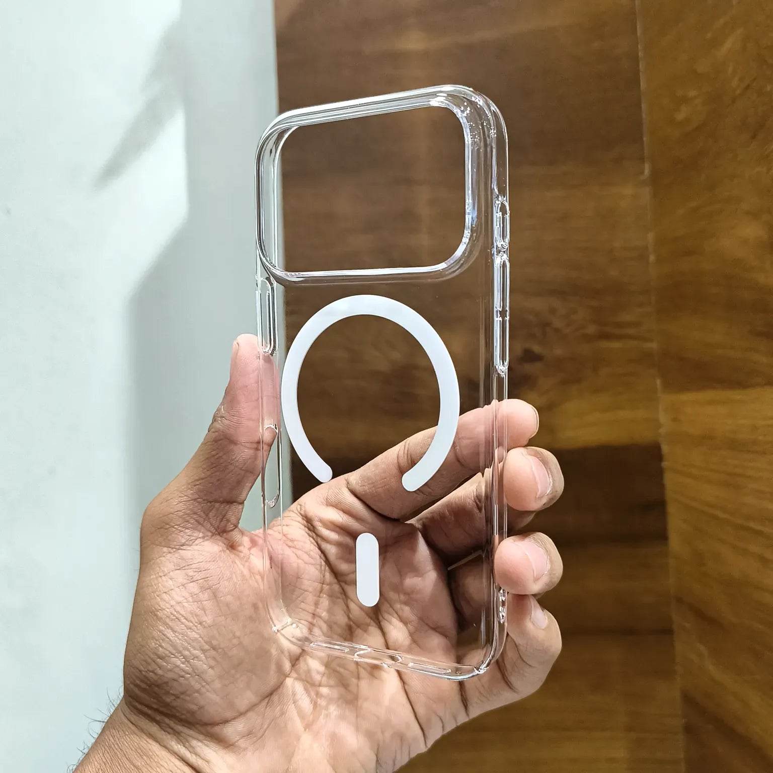 Cases & Covers Ultra Slim Thin Crystal Clear Hard Case with Magsafe for iPhone 17 Pro